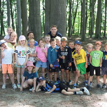 19196B3A-98ED-4613-BFB8-770825E81B6D